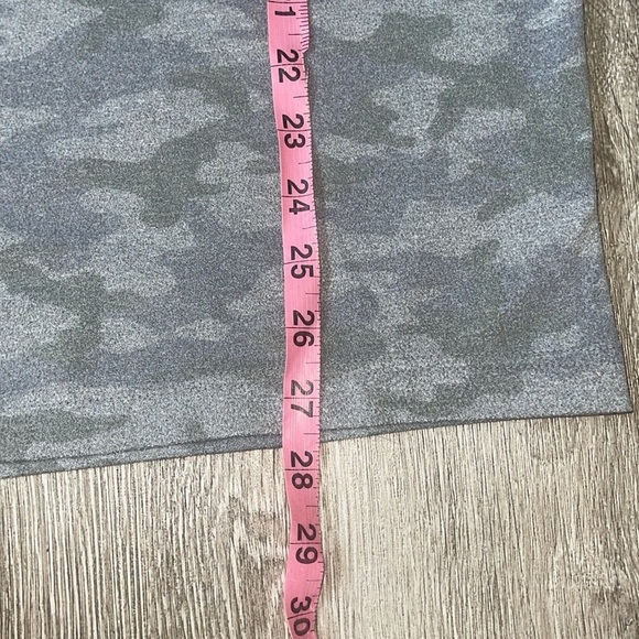 johnnie-O Heather Gray Quarter-Zip Pullover kc camo long sleeve size large - Picture 5 of 7